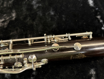 Photo Freshly Restored Vintage Leblanc Paris Basset Horn in F - Serial # 8037